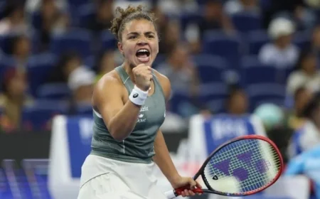 Paolini Dominates Kudermetova, Edges Closer to Finals Qualification