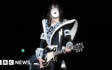 KISS Founding Guitarist Ace Frehley Passes Away at 74