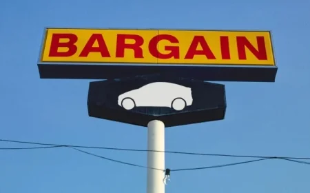 BluSmart’s Collapse Highlights Global EV Depreciation Crisis