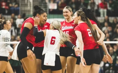 Huskers Sweep Michigan State with Murray’s Perfect Performance