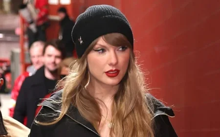Taylor Swift Donates $100,000 Ahead of Chiefs-Raiders Game