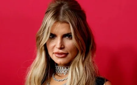 Jessica Simpson Embraces Dating Younger Men