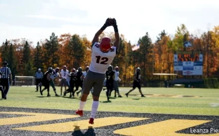 Ferris State Dominates Michigan Tech 38-10 in GLIAC Showdown