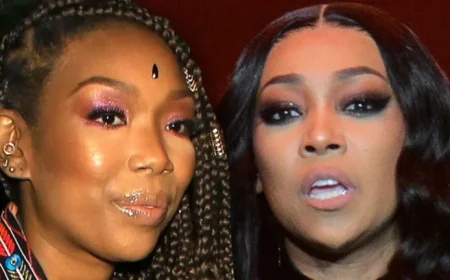 Brandy Exits Stage Mid-Concert, Leaving Monica to Perform Solo