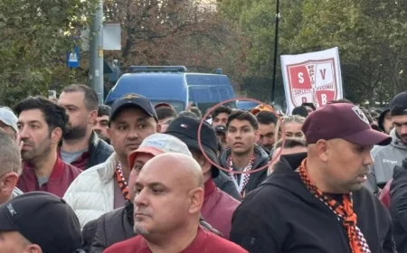 Dinamo vs. Rapid: Fans Surprise with Enthusiastic Stadium March