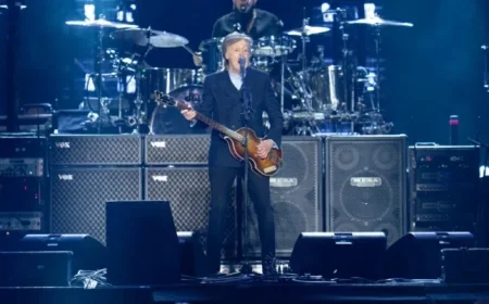 Paul McCartney Shines in Minneapolis Despite Sound and Vocal Challenges
