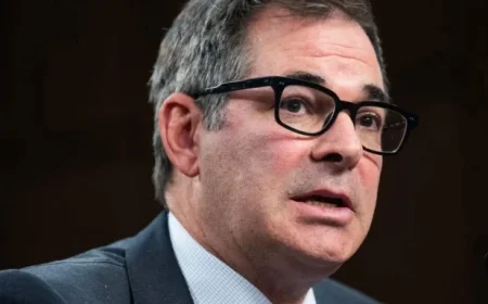 Core Scientific Shareholder Seeks to Block CoreWeave’s Takeover Bid