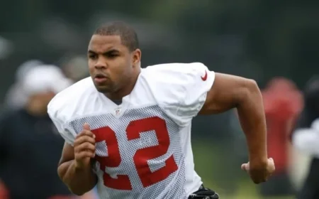 Ex-NFL Star Doug Martin Dies in Oakland Police Custody