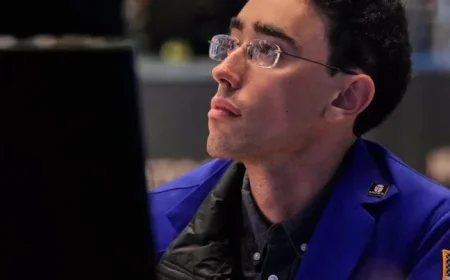 Asian Markets Climb as Chinese Shares Surge Post Wall Street Rally