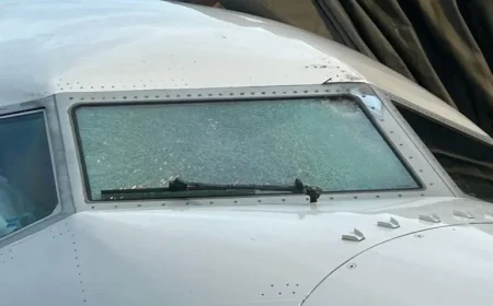 WindBorne Claims United 737 Impacted by Balloon, Not Space Debris