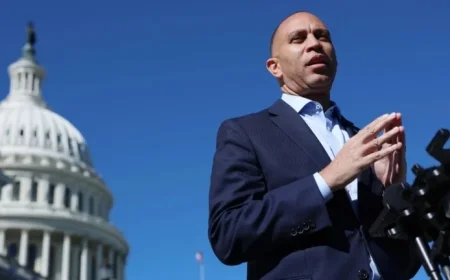 Pardoned Capitol Rioter Arrested for Threatening Hakeem Jeffries’ Life