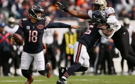 Bears QB Caleb Williams Struggles Outside the Pocket