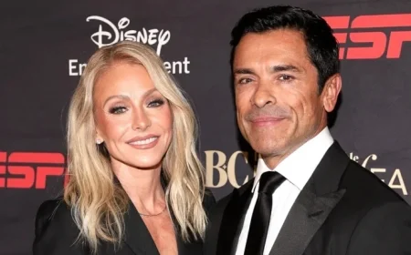 Kelly Ripa’s ‘Airport Divorce’ Joke Annoys Mark Consuelos