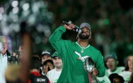 Top Trade Deadline Needs for 17 NFL Playoff Contenders