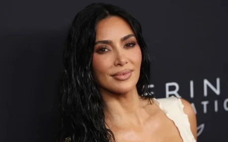 Kim Kardashian shares brain aneurysm diagnosis on ‘The Kardashians,’ sparking health questions and a wave of support