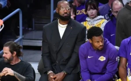 Kirk Herbstreit Criticizes Carson Wentz’s Emotional Sideline Outburst During Loss