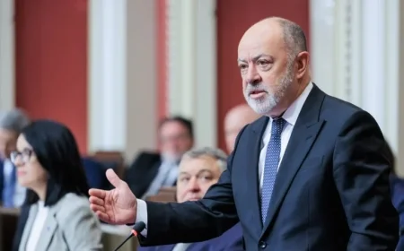 Quebec Enacts Special Law, Physicians to Challenge in Court