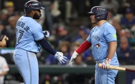 Dodgers Reporters Criticized for Body-Shaming Blue Jays’ Guerrero and Kirk