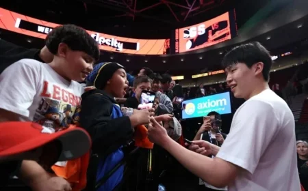Blazers’ Yang Hansen Fulfills Fan’s Dream Before Warriors Match