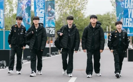 T1 Triumphs Over 100 Thieves 2-0, Keeps Quarterfinal Hopes Alive