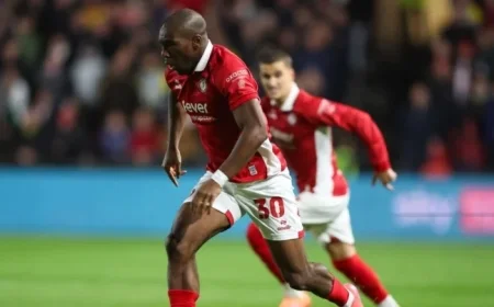 Gerhard Struber Highlights Sinclair Armstrong’s Significant Bristol City Impact