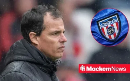 Sunderland’s Summer Signing Struggles: Le Bris Must Drop Him Against Chelsea