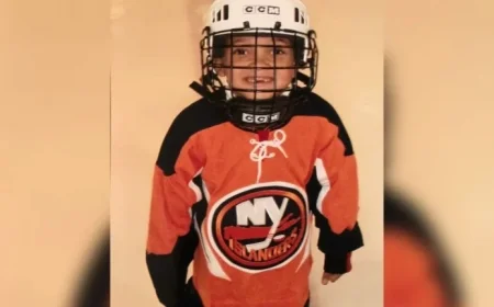 Islanders Share Adorable Throwback of Warren Ahead of Season Opener
