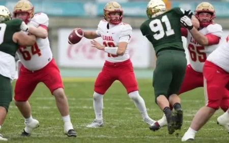 Rouge et Or Clinches Regular Season Championship with 26-3 Win at Sherbrooke