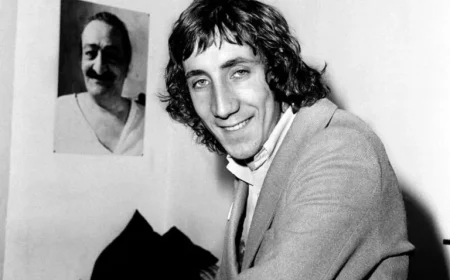 Guitar Legend Pete Townshend Praises Fellow Artist as “A Different League”
