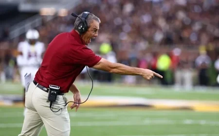 Shane Beamer’s pivotal weekend: athletic director’s public backing, injury updates, and a high-heat test vs. Alabama