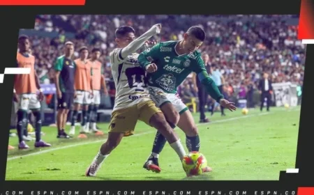 León Returns Home to Face Key Play-In Rival in Mexico