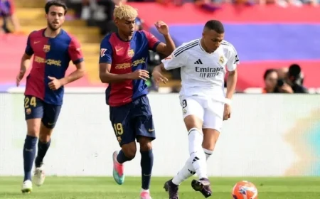 Top Real Madrid and Barcelona Stars in Clásico Combined XI Revealed
