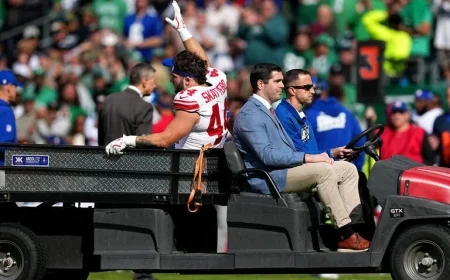 Giants Rookie Skattebo Endures Gruesome Injury Against Eagles