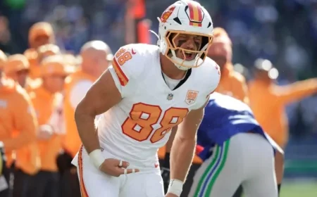 Cade Otton and Harold Fannin Jr. headline Tight End Sunday: one a proven safety valve, the other a rookie rising