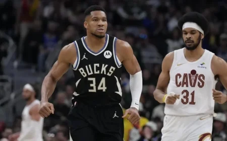 Giannis Antetokounmpo and Two Bucks Listed as Injured Before Cavaliers Clash