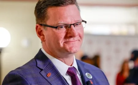 Bills Confront Hero Who Aided in Saving Damar Hamlin’s Life