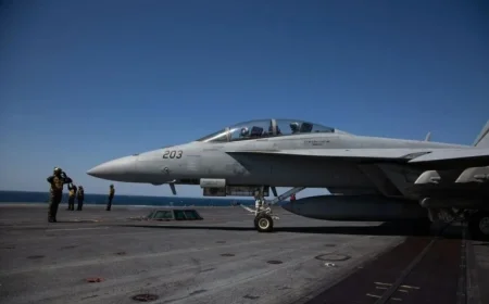 US Navy Helicopter, Fighter Jet Crash Separately in South China Sea