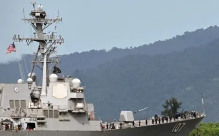 U.S. Warship Arrives in Trinidad, Escalates Pressure on Venezuela