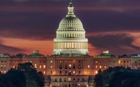 Government Shutdown Intensifies: Missed Paychecks, Benefit Lapses Spur Deal Pressure