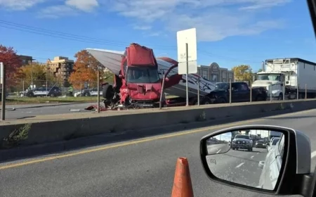 Montreal Truck Collision Disrupts Highway 25 Traffic