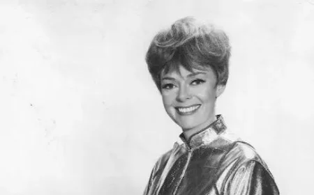 June Lockhart (1925–2025): ‘Lassie’ and ‘Lost in Space’ Icon Remembered; Filmography Highlights, Jon Provost Tributes, and Net Worth