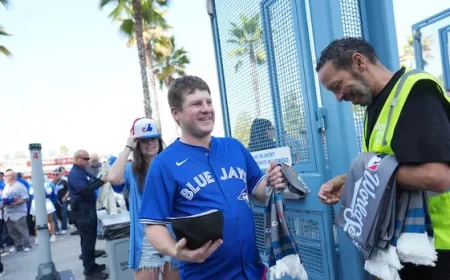 Photos Capture Highlights of World Series Game 3