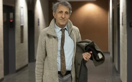 Dr. Amir Khadir Admits Guilt to 12 Charges at Medical Board Hearing