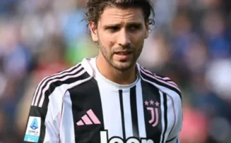 Macron Seeks to Combat Fake News and Conspiracies on Social Media