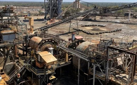 Cobar mine explosion: two workers killed at Endeavour operation near Cobar, third injured as investigations begin
