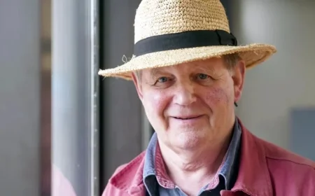 Michael Morpurgo Declines to Offer Advice at Children’s Book Signings