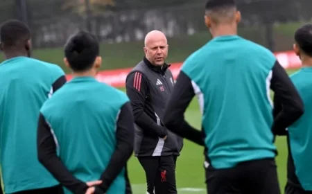 Liverpool vs. Crystal Palace: Carabao Cup Team Updates