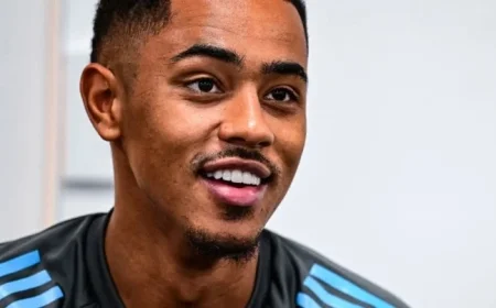 Jacob Ramsey Reveals Key to Staying in Newcastle United’s Starting XI