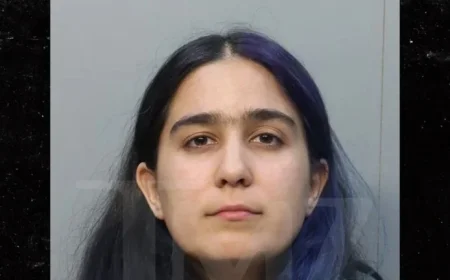 Gloria Estefan’s Daughter’s Partner Arrested on Robbery, Battery Charges