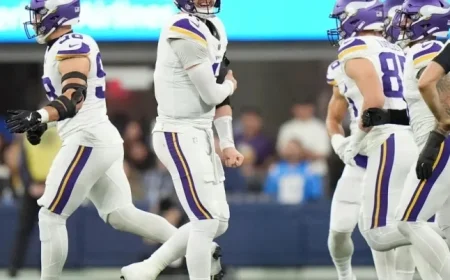 Carson Wentz Backs Vikings’ Choice to Retain Him in Game